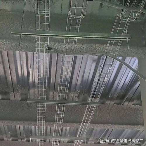 鋁合金電纜匯線橋架小科普 輕便耐用的布線優(yōu)選